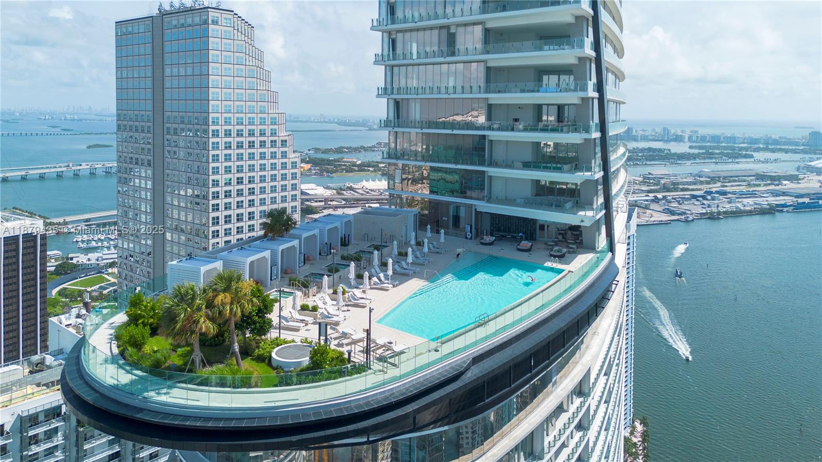 300 Biscayne Blvd Way # 2205