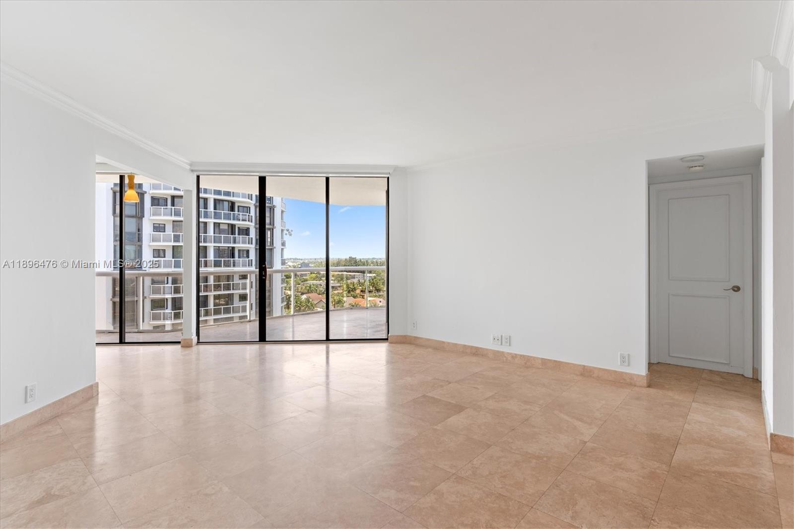 3610 Yacht Club Dr # 1116