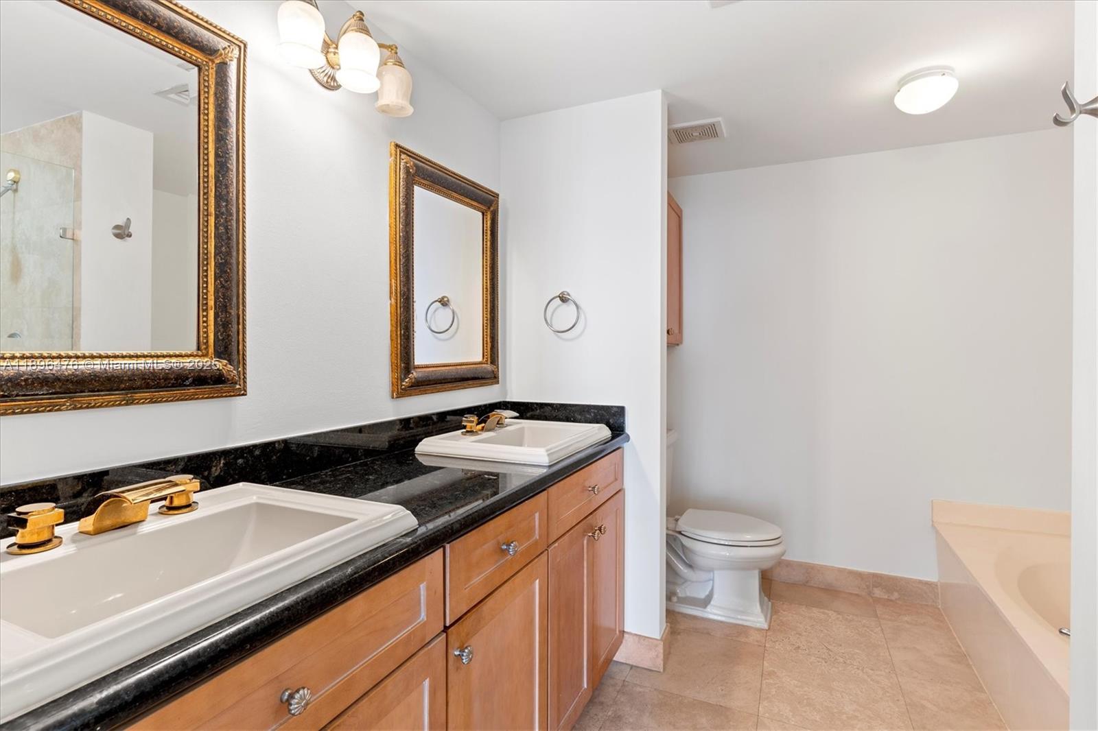 3610 Yacht Club Dr # 1116