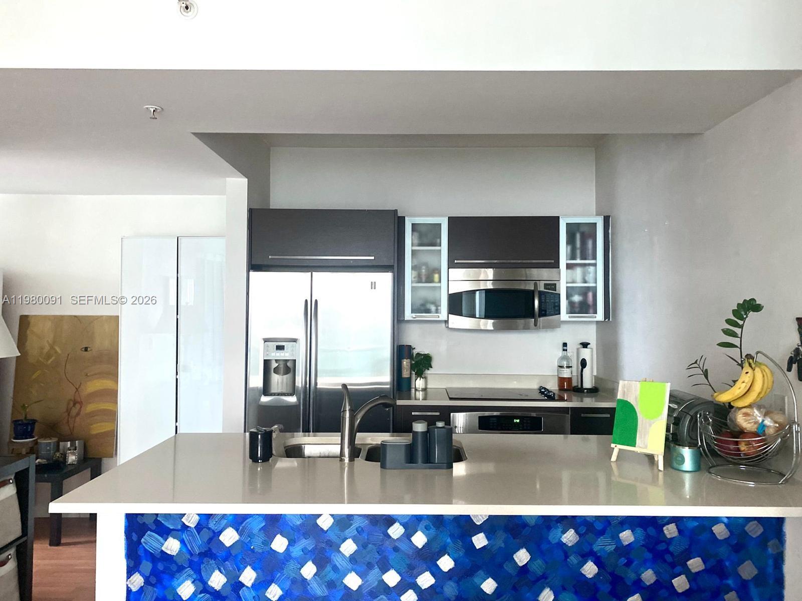 333 NE 24th St # 802