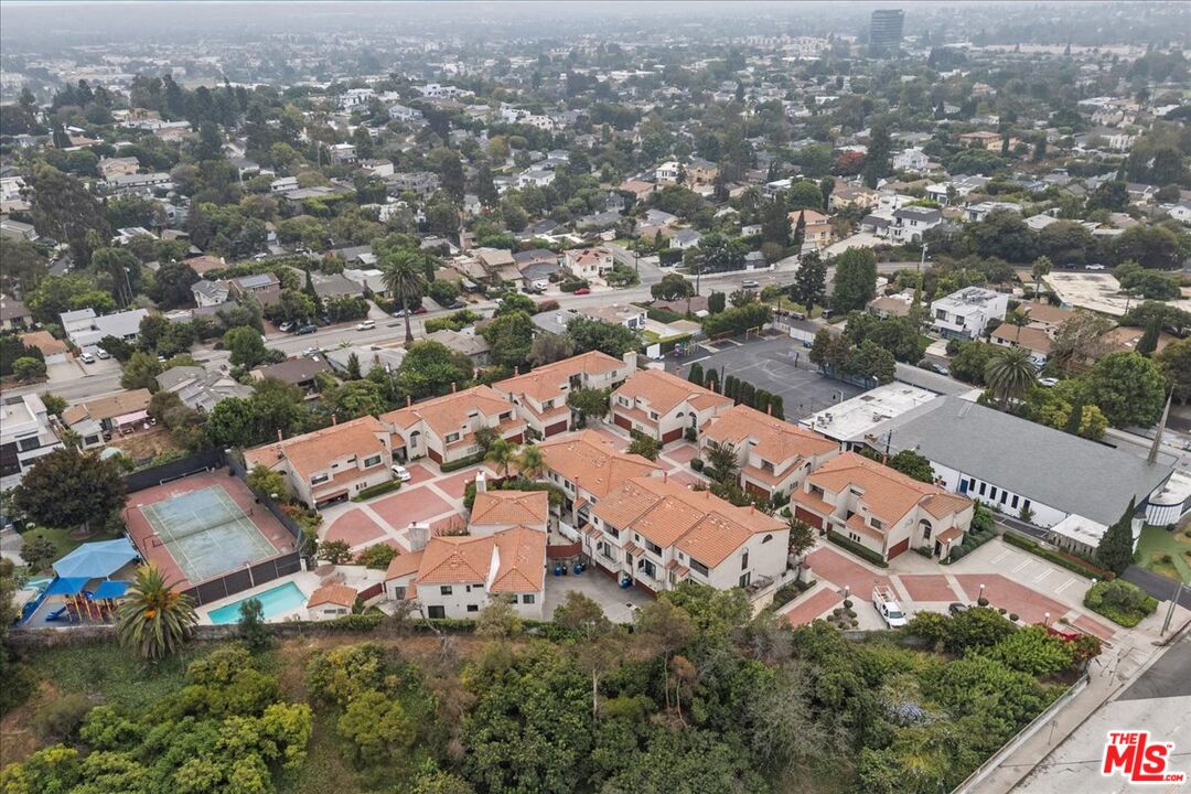 10764 National Blvd