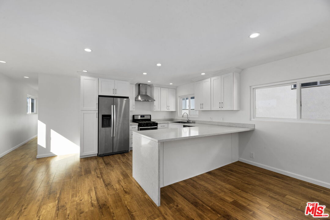 12219 Culver Blvd Unit: 2