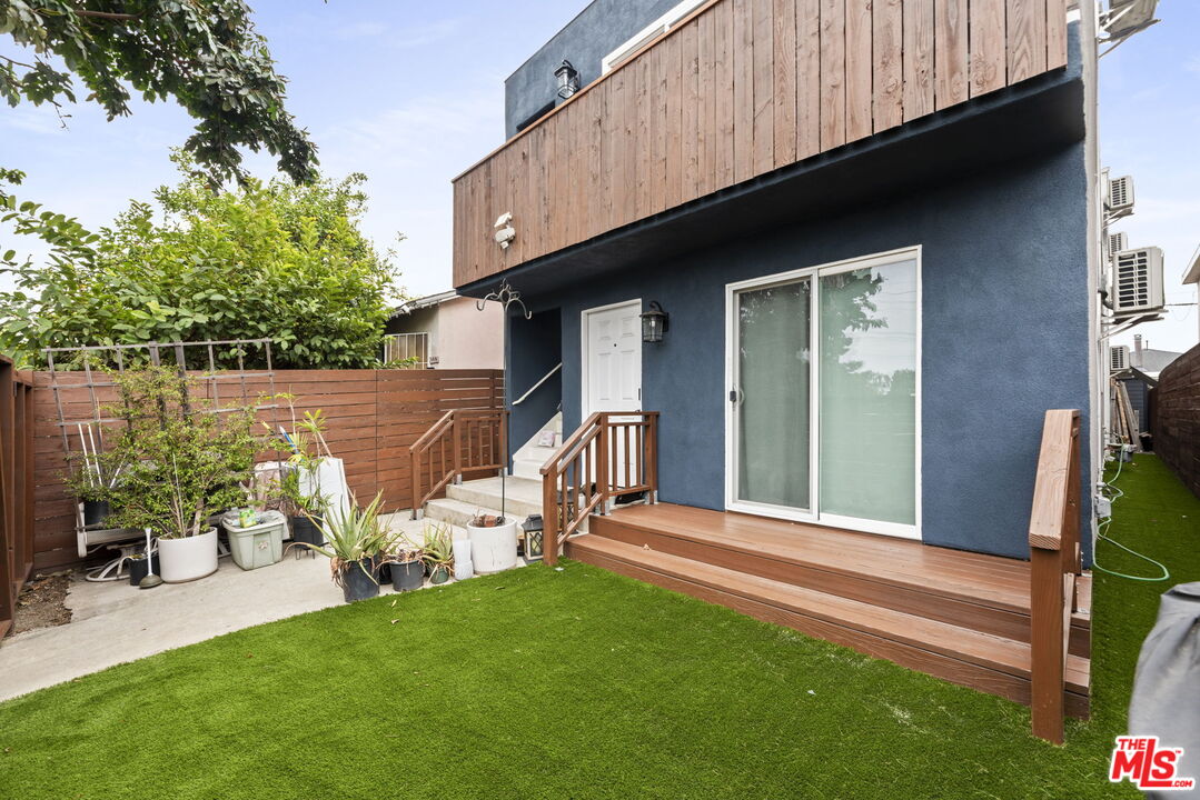 12219 Culver Blvd Unit: 2