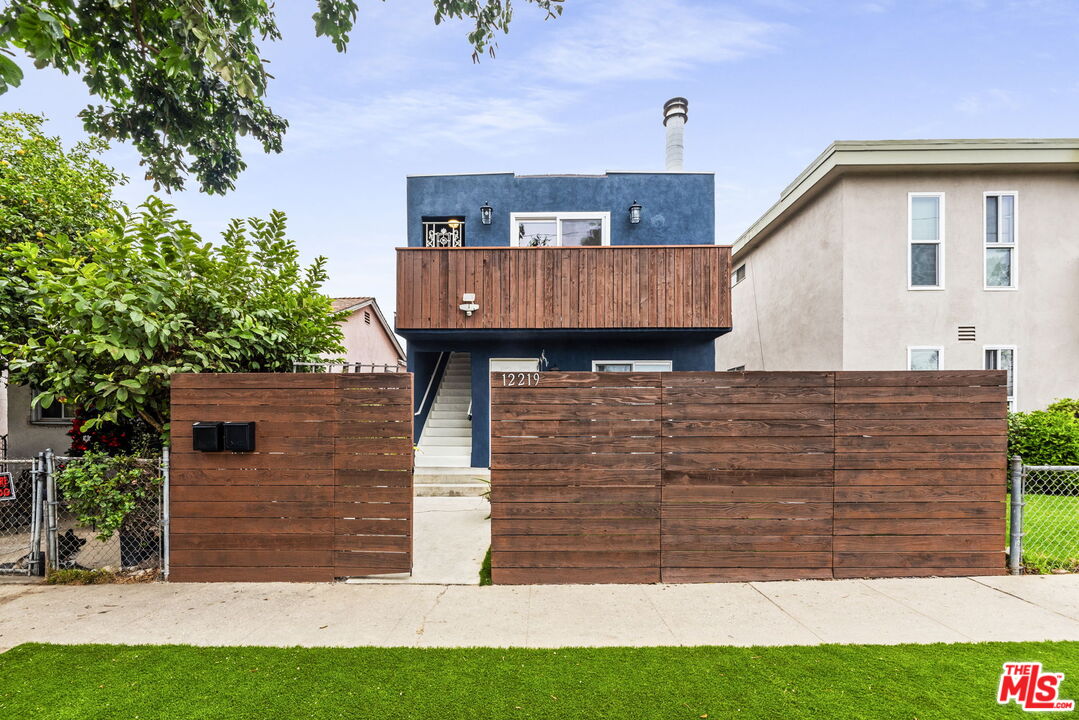 12219 Culver Blvd Unit: 2