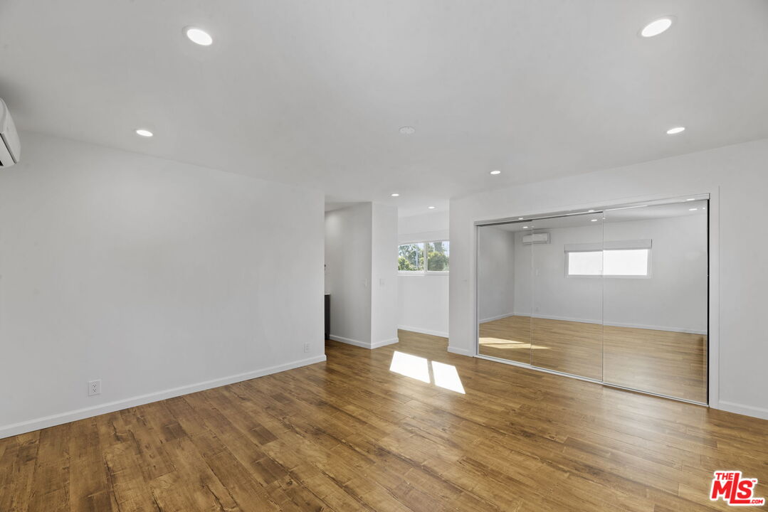 12219 Culver Blvd Unit: 2