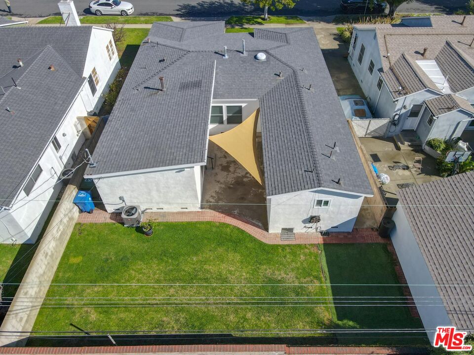 2739 Ceilhunt Ave