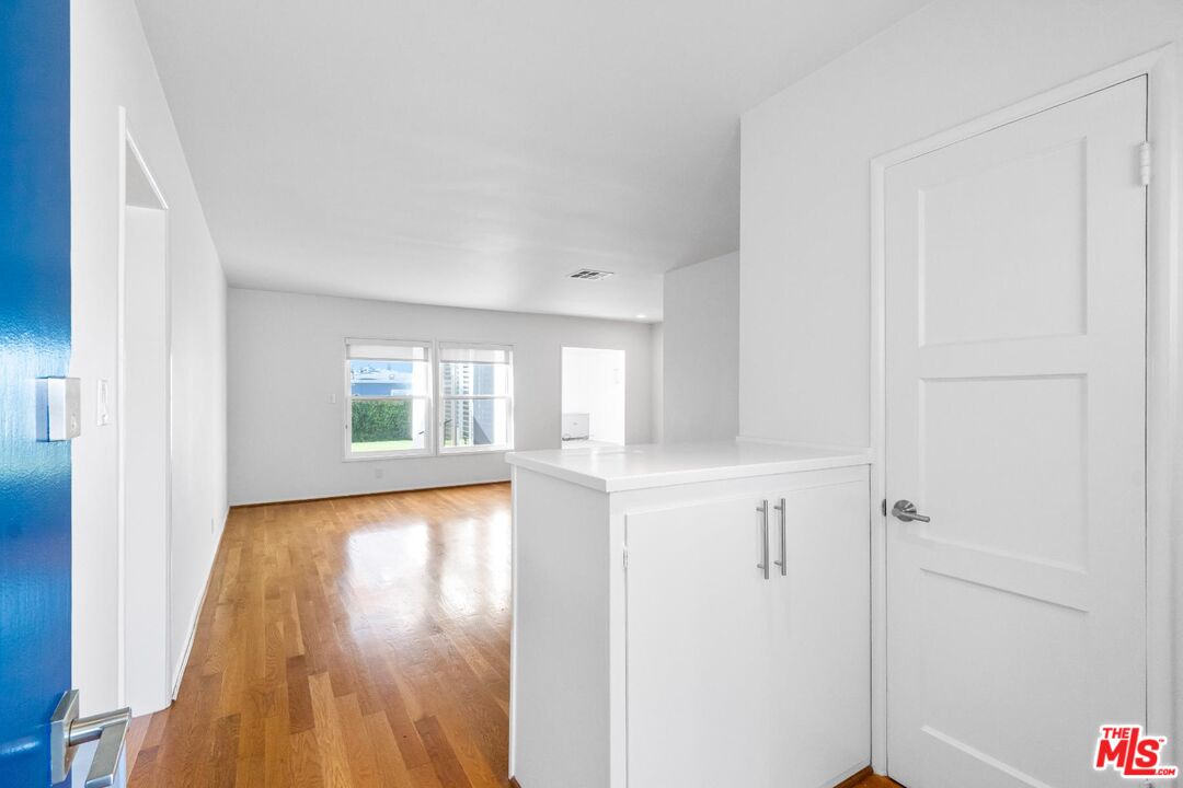 2739 Ceilhunt Ave