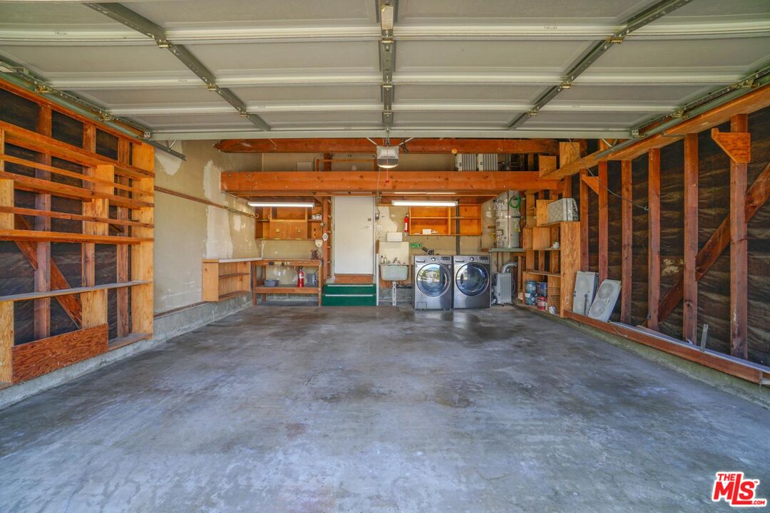 2739 Ceilhunt Ave