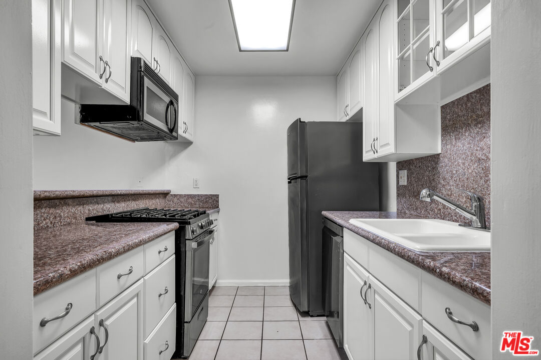 1252 11th St Unit: 101