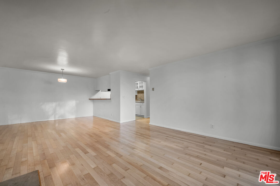 1252 11th St Unit: 101