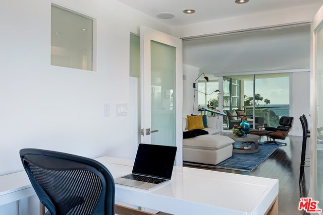 201 Ocean Ave Unit: 504B