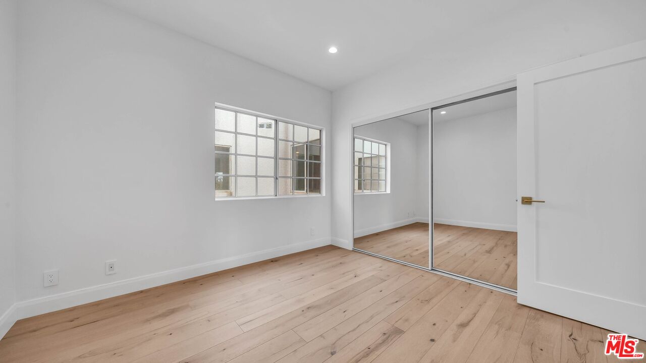 10475 Ashton Ave Unit: 302