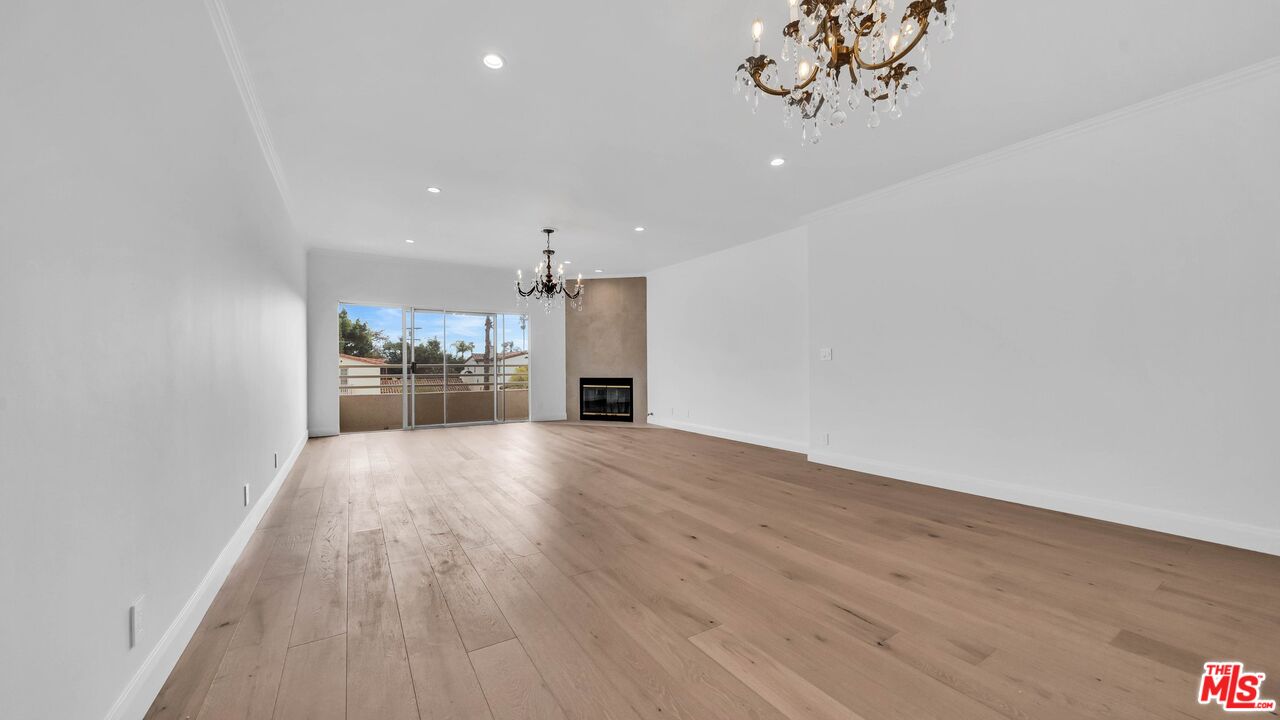 10475 Ashton Ave Unit: 302