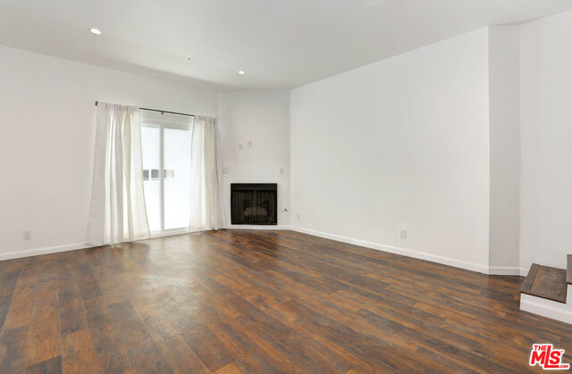 11823 AVON WAY Unit: 104