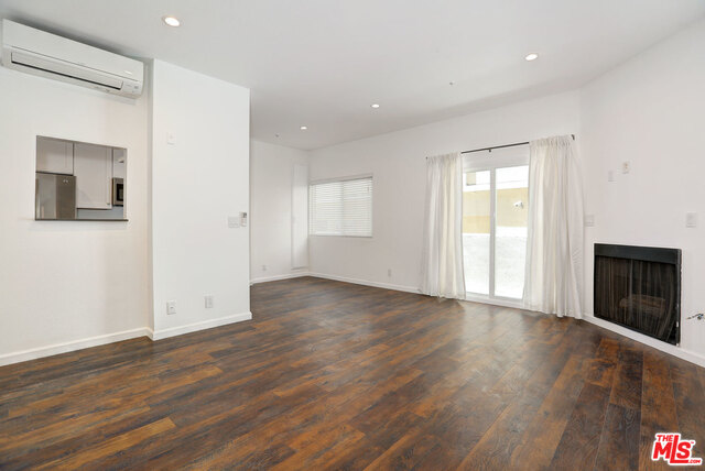 11823 AVON WAY Unit: 104