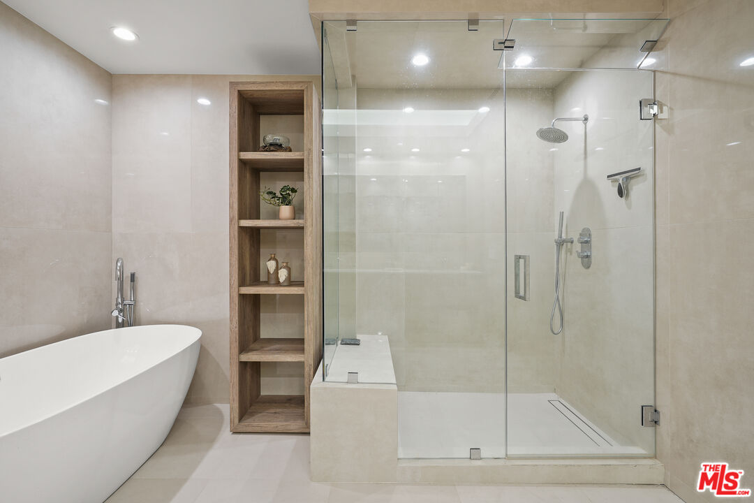 2122 Century Park Ln Unit: 410