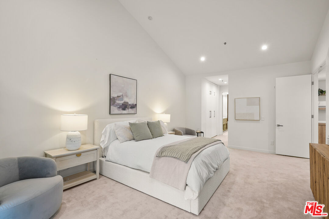 2122 Century Park Ln Unit: 410