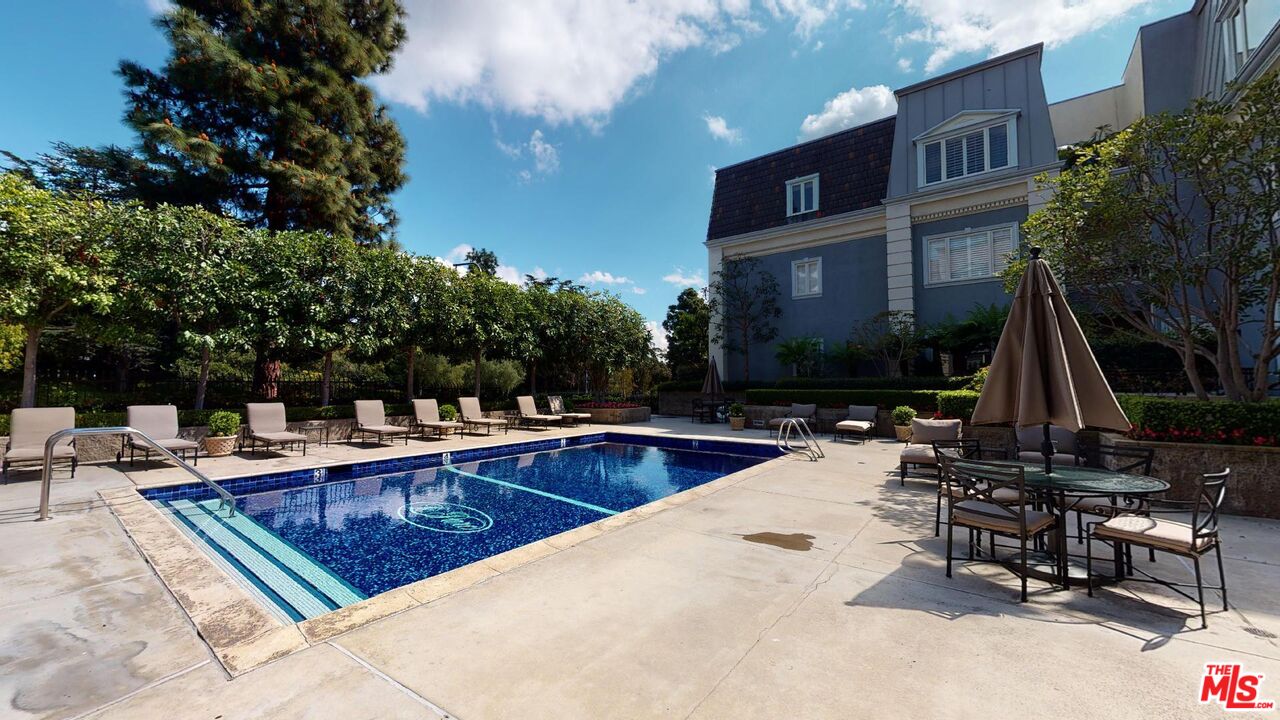 10120 Empyrean Way Unit: 102