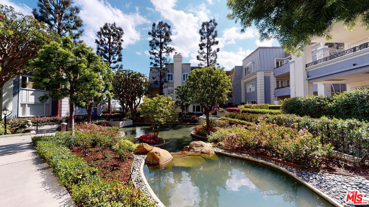 10120 Empyrean Way Unit: 102