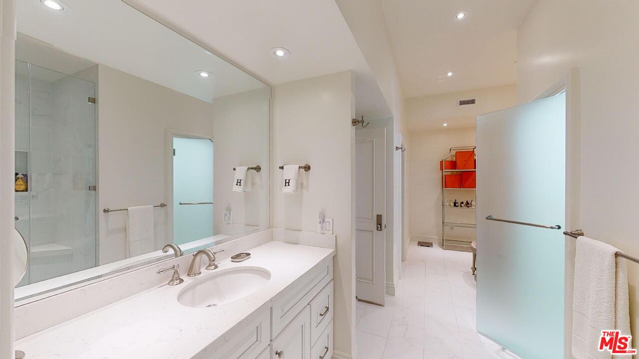 10120 Empyrean Way Unit: 102