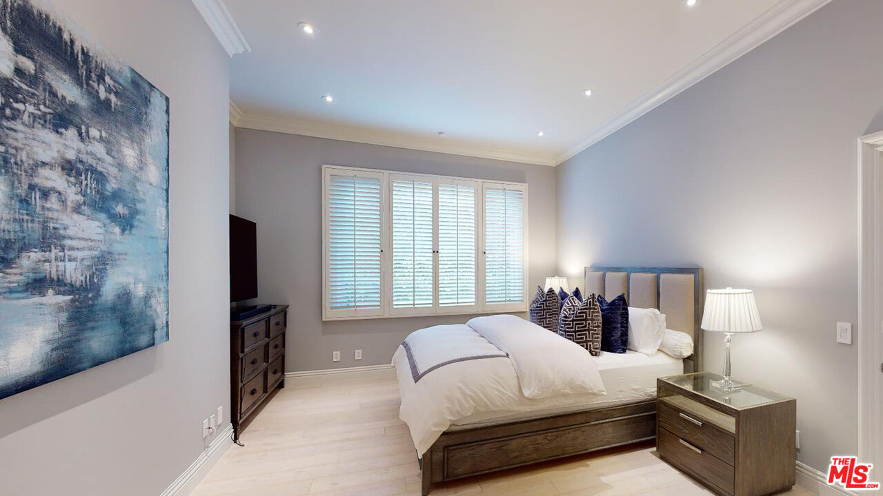 10120 Empyrean Way Unit: 102
