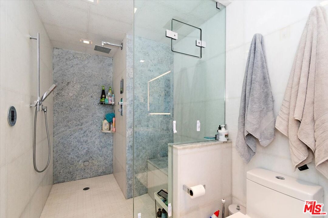 2222 Avenue Of The Stars Unit: 1203
