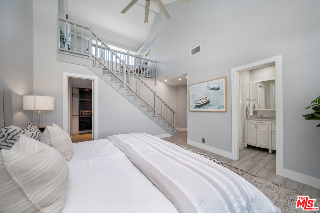 1504 Berkeley St Unit: D