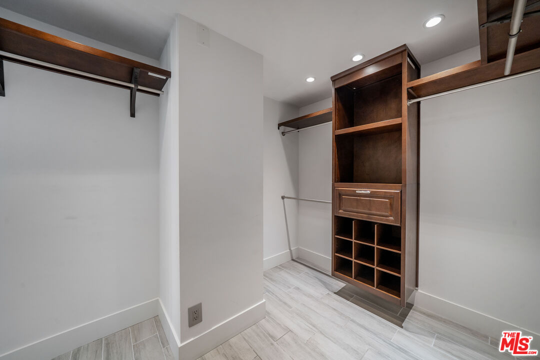 1504 Berkeley St Unit: D