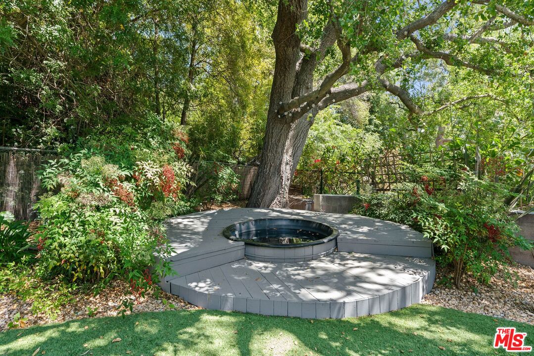 810 Bramble Way