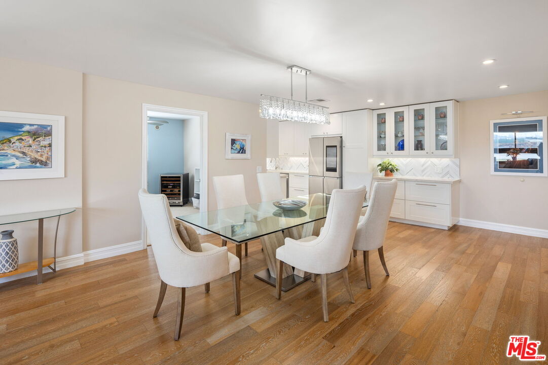 8828 Pershing Dr Unit: 313