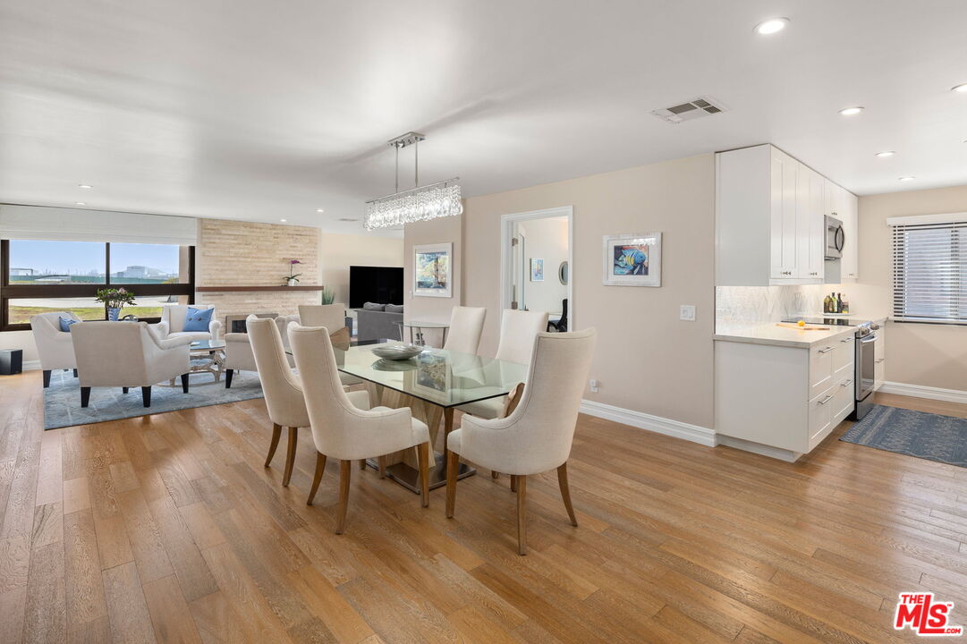 8828 Pershing Dr Unit: 313