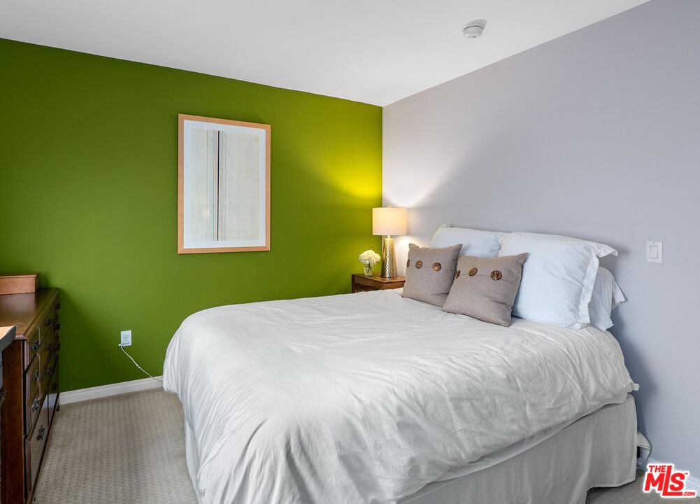 1948 Malcolm Ave Unit: 303