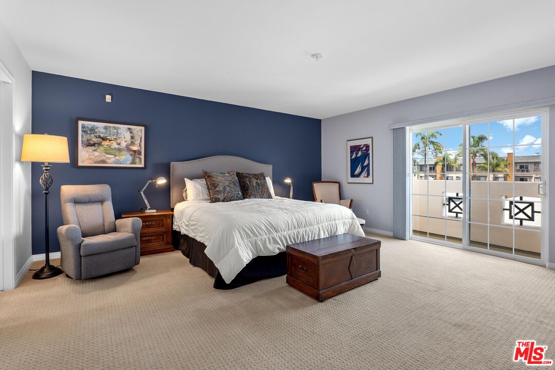 1948 Malcolm Ave Unit: 303