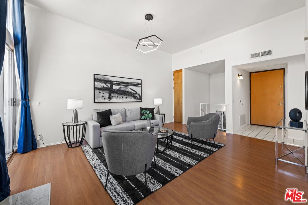 1200 S Corning St Unit: P307