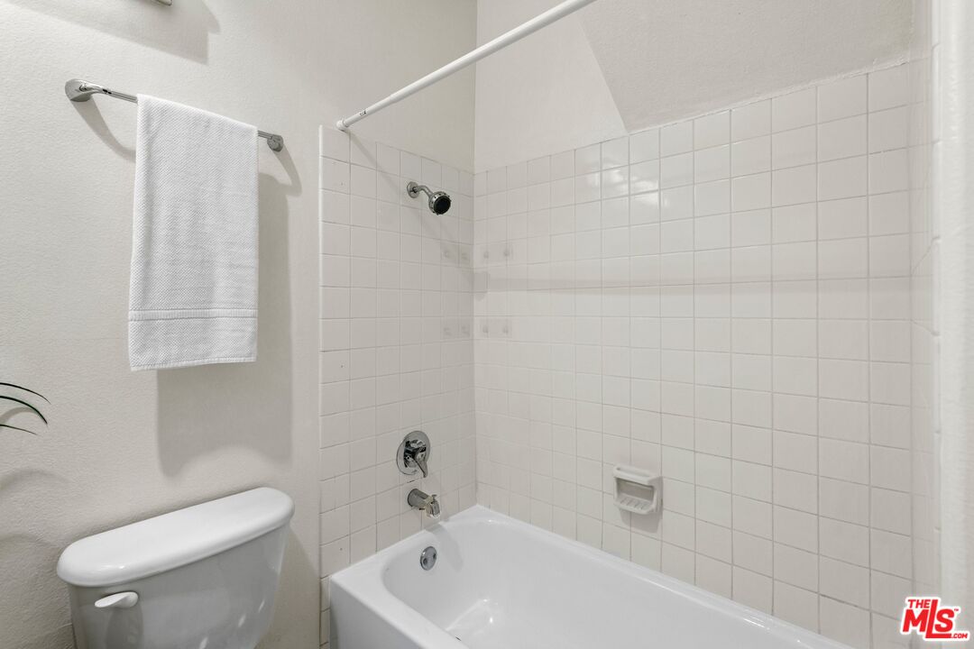 1200 S Corning St Unit: P307