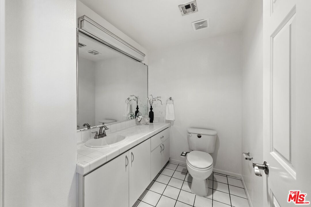 1200 S Corning St Unit: P307