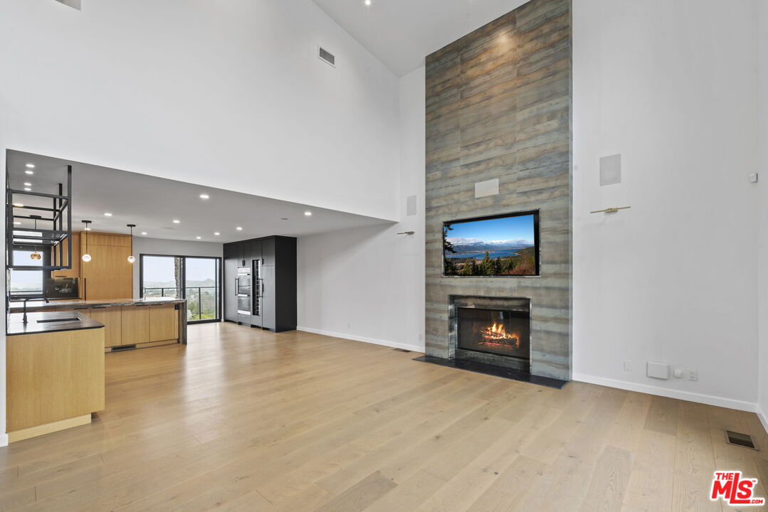 105 Sequoia Dr