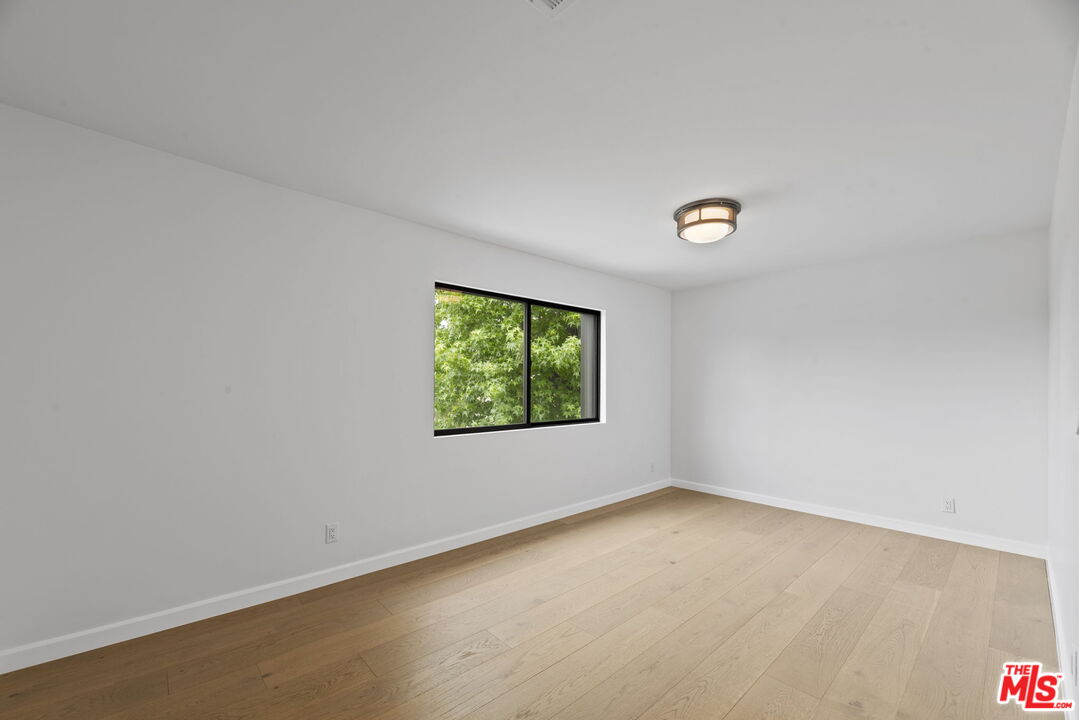 105 Sequoia Dr