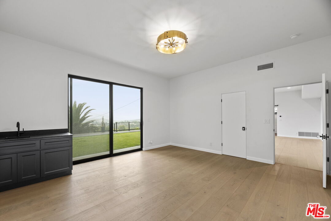 105 Sequoia Dr