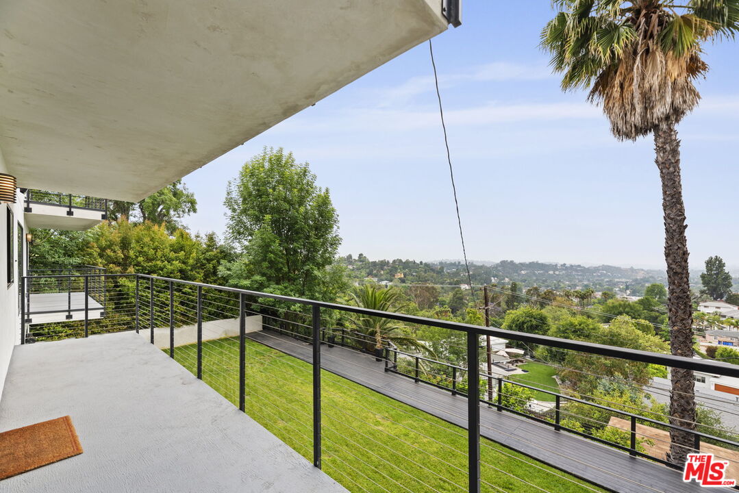105 Sequoia Dr