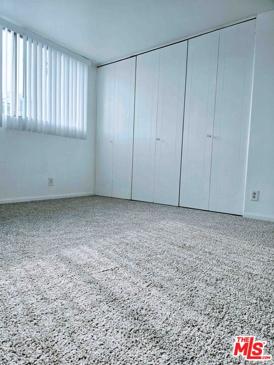 100 S Doheny Dr Unit: 422