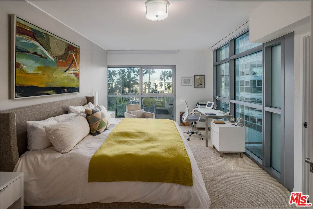 13650 Marina Pointe Dr Unit: 509