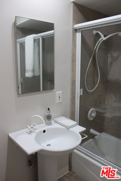 282 Wigmore Dr
