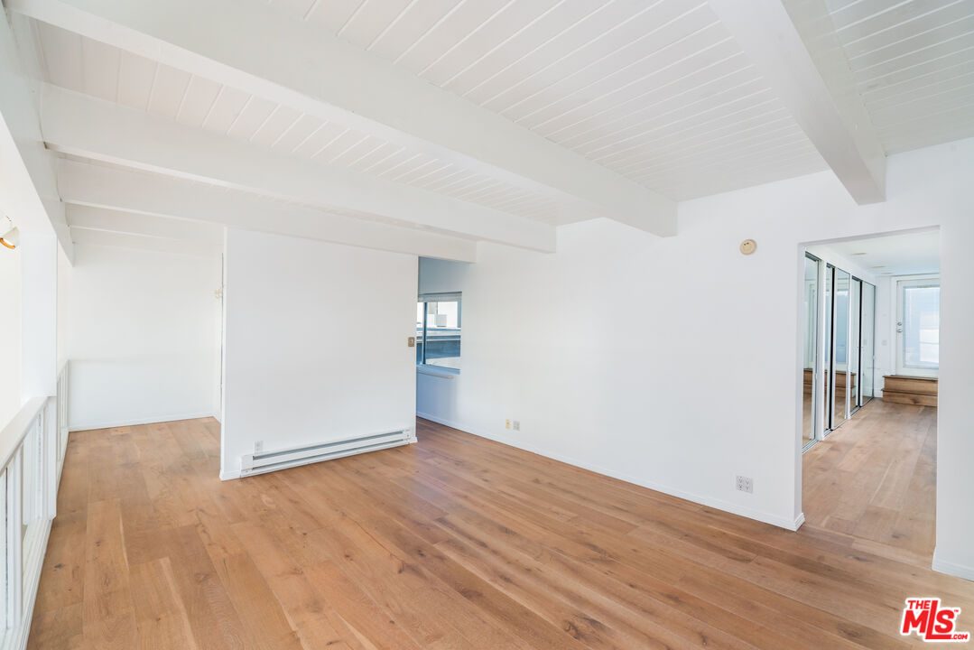 3711 OCEAN FRONT Unit: 3