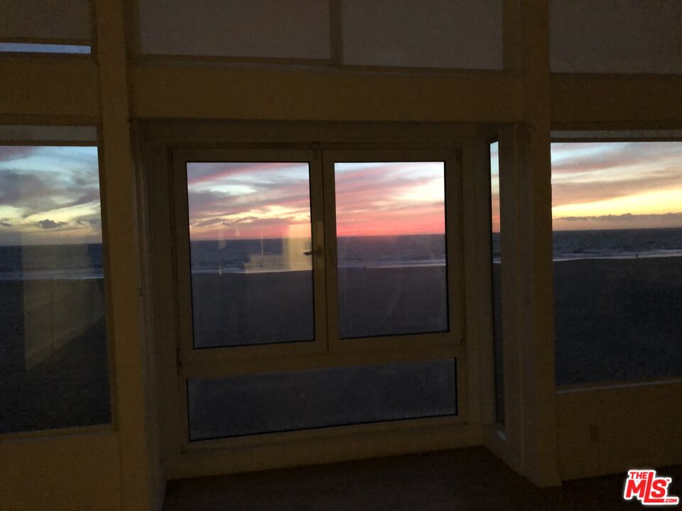 3711 OCEAN FRONT Unit: 3