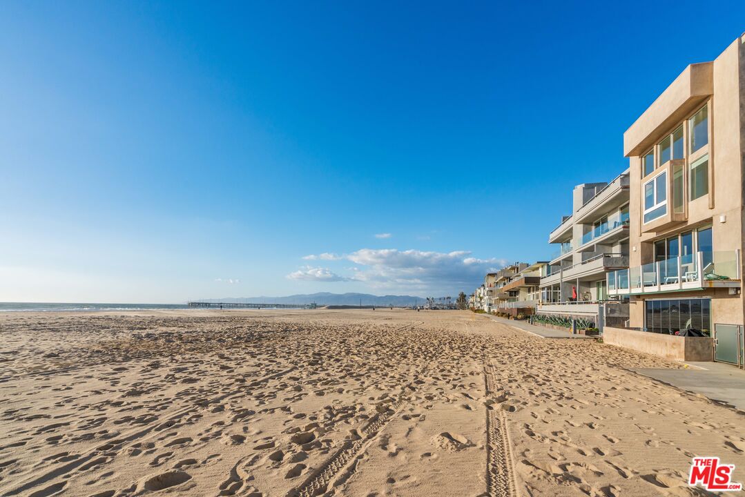3711 OCEAN FRONT Unit: 3