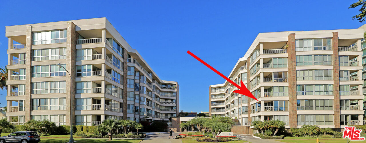 515 Ocean Ave Unit: 402S