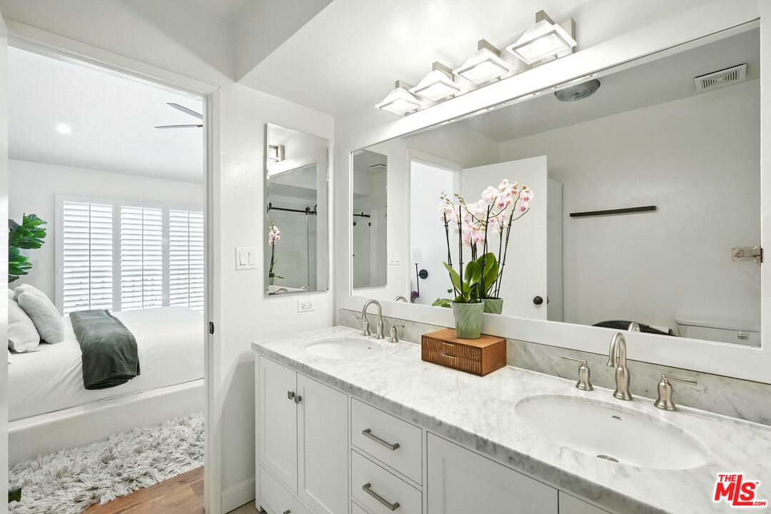 13012 Valleyheart Dr Unit: 6