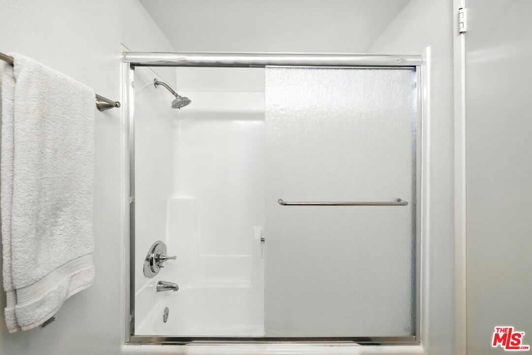13012 Valleyheart Dr Unit: 6