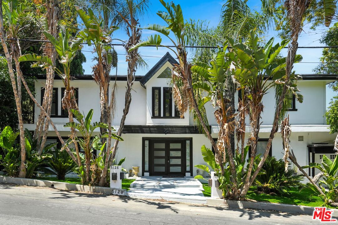 5128 Llano Dr